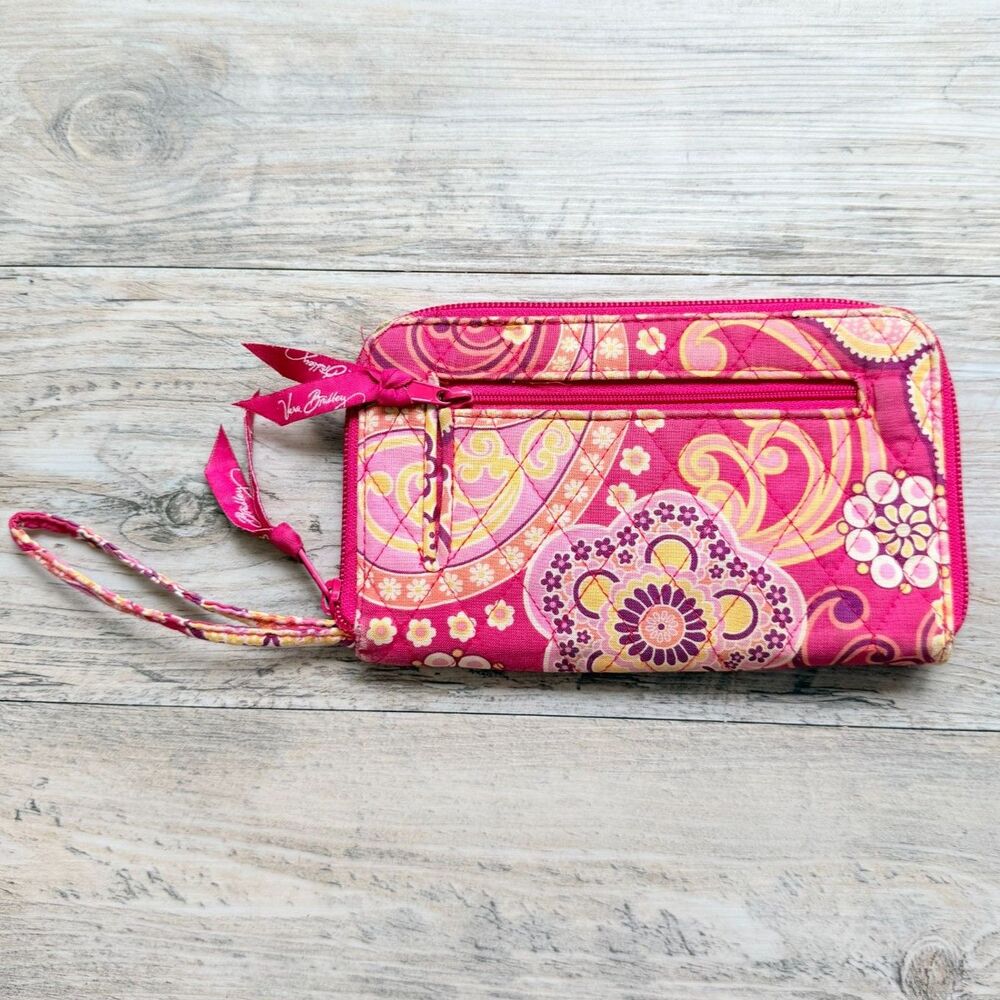 Vera Bradley Y2K Wristlet Raspberry Fizz Zip Around Wallet Pink Floral Paisley